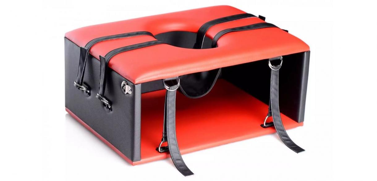 Top Queening Chairs (Stools) in December 2025: Facesitting, BDSM & Oral ...